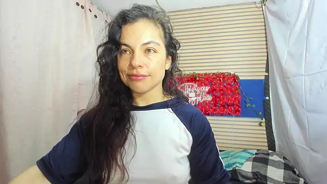 rosse 2504 online show from 05-17-26, 10:22