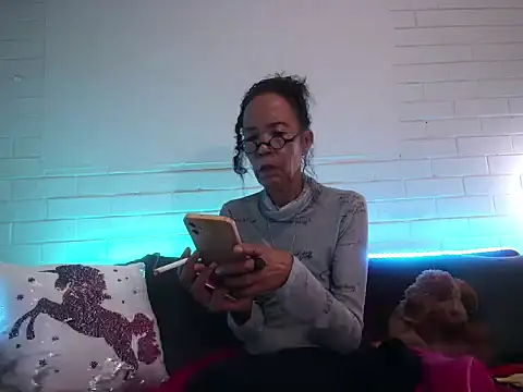 Snapshot of Medusa_64 chatting on 03-17-25, 09:44 Medusa 64 online show from 03-17-25, 09:44