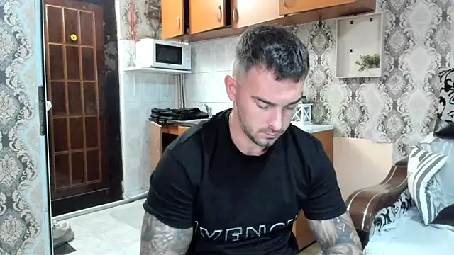 Jonmusclemaster online show from 09-14-25, 07:46