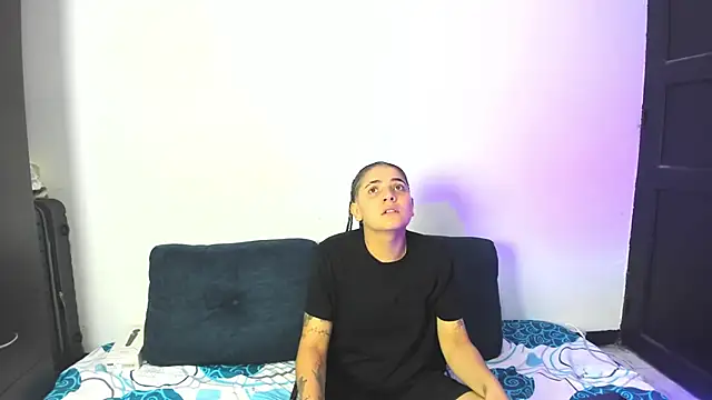 AndreaAndKarina online show from 11-29-25, 12:02