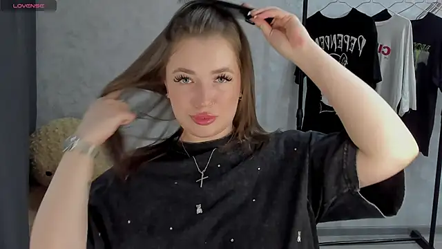 Diana twerk online show from 05-05-26, 09:39