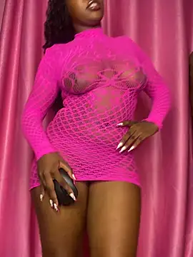 Snapshot of Sugar_plum44 chatting on 05-24-26, 04:06 Sugar plum44 online show from 05-24-26, 04:06