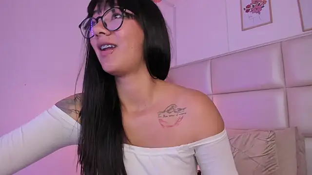 Aily Yozuko online show from 03-20-25, 07:03