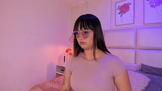 Snapshot of Aily_Yozuko chatting on 05-01-26, 02:38 Aily Yozuko online show from 05-01-26, 02:38