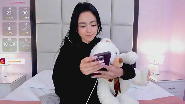 HannaClarrk  online show from 12-24-24, 03:05