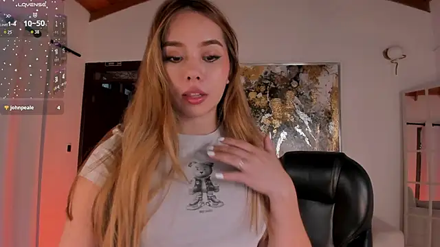 CarolineGraceX online show from 11-14-25, 11:09