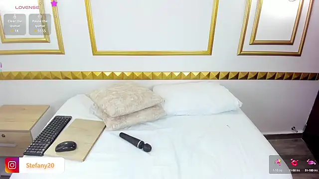 amor smith  online show from 02-19-25, 02:55