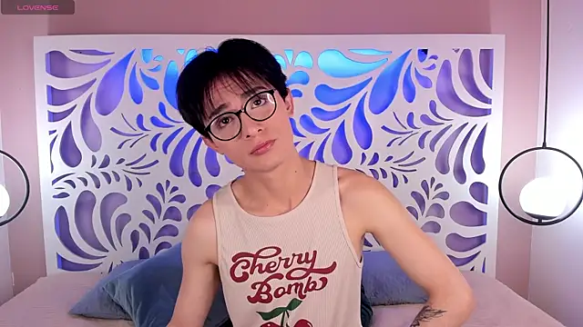 cherryy boy online show from 05-09-26, 08:03