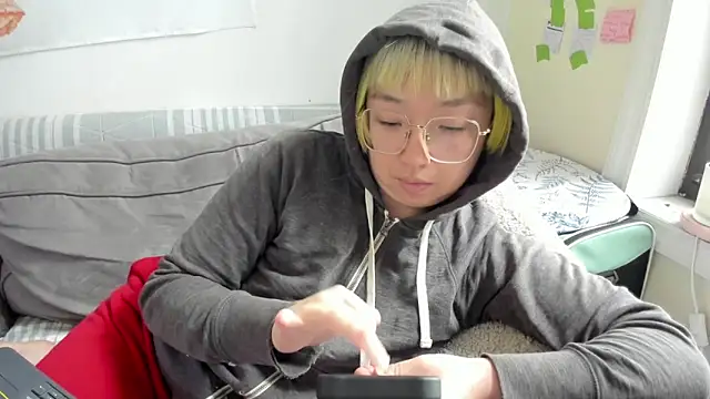 luxgray online show from 05-11-26, 04:59