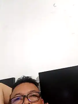 Anuviss lxx online show from 11-26-25, 02:45