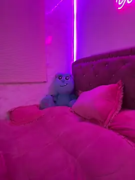 YovngBaby online show from 03-29-26, 04:34