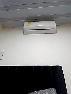 Liancy online show from 02-15-26, 12:07