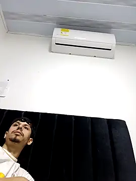 Liancy online show from 03-27-26, 12:16