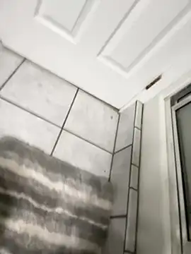 Snapshot of tongueispowerr6d9 chatting on 12-10-24, 01:44 tongueispowerr6d9 online show from 12-10-24, 01:44