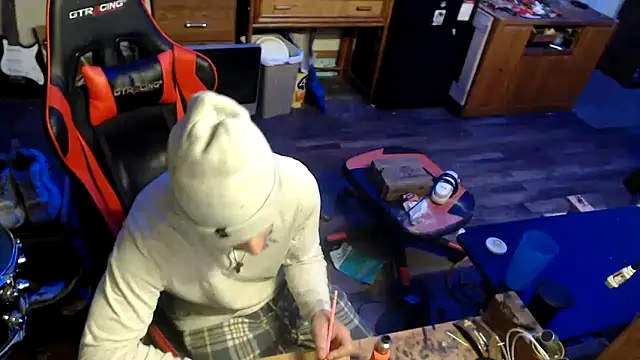 tongueispowerr6d9 online show from 04-21-26, 06:41