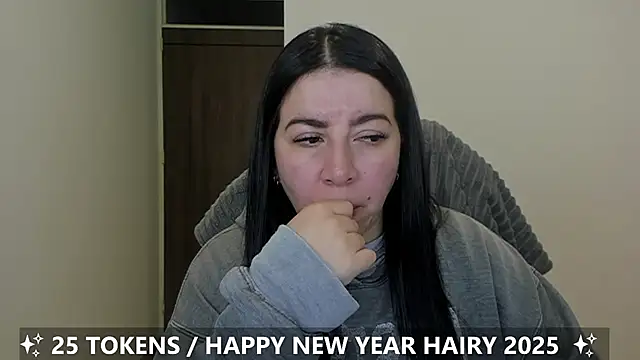 Snapshot of Im_coco chatting on 12-31-24, 12:21 Im coco online show from 12-31-24, 12:21