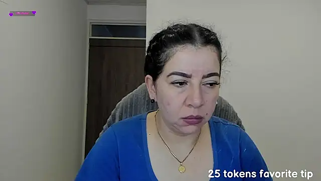 Snapshot of Im_coco chatting on 01-09-25, 11:25 Im coco online show from 01-09-25, 11:25