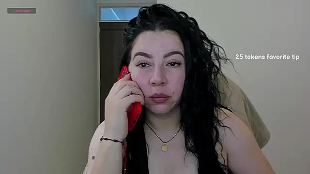 Snapshot of Im_coco chatting on 01-17-25, 02:50 Im coco online show from 01-17-25, 02:50