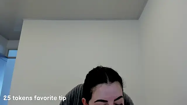 Snapshot of Im_coco chatting on 02-18-25, 02:38 Im coco online show from 02-18-25, 02:38