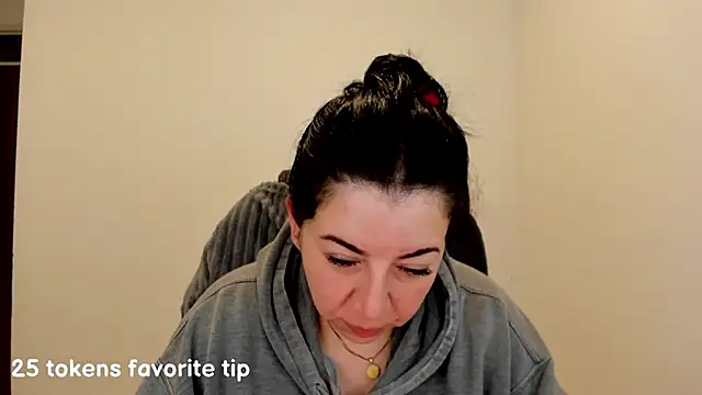 Snapshot of Im_coco chatting on 03-01-25, 05:42 Im coco online show from 03-01-25, 05:42