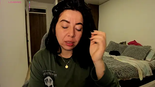 Im coco online show from 02-14-26, 01:46