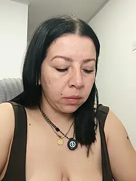 Im coco online show from 05-17-26, 09:49