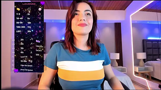 Snapshot of IsabellaaJoness chatting on 02-22-25, 12:19 IsabellaaJoness online show from 02-22-25, 12:19