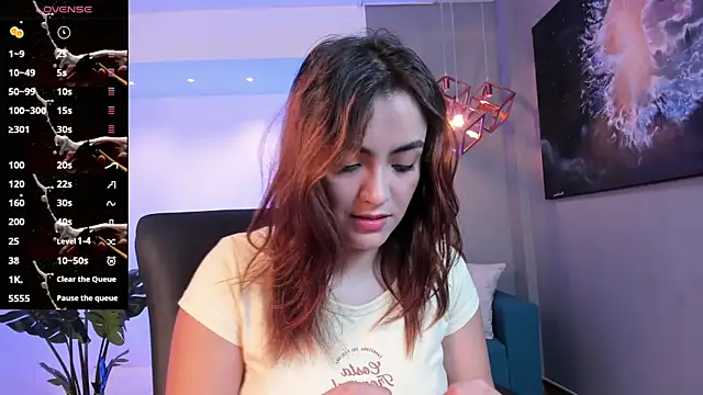 IsabellaaJoness online show from 10-22-25, 01:00