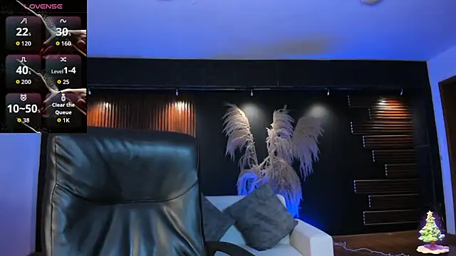 IsabellaaJoness online show from 12-18-25, 11:27