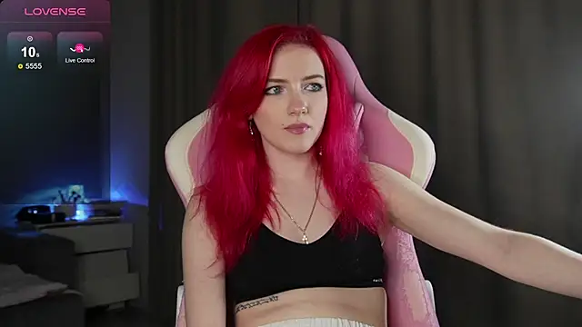 joyhannahh online show from 10-29-25, 03:36