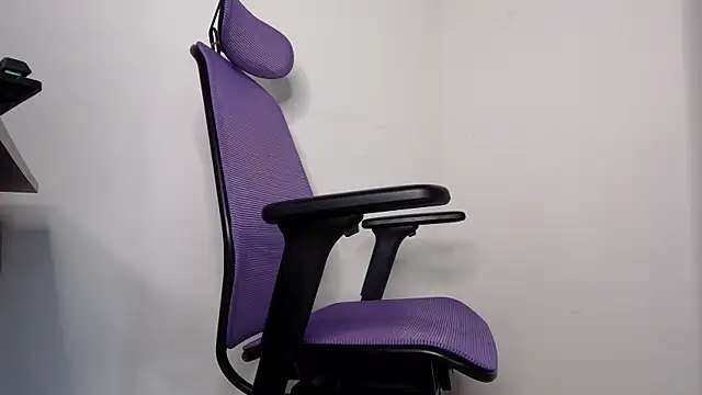 alex connorr online show from 12-21-25, 08:49