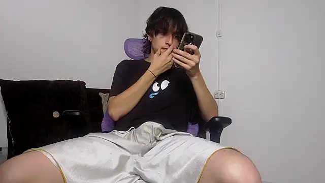 Snapshot of alex_connorr chatting on 03-21-26, 09:51 alex connorr online show from 03-21-26, 09:51