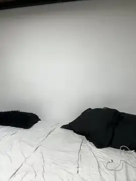 aliensexy online show from 03-06-25, 01:16