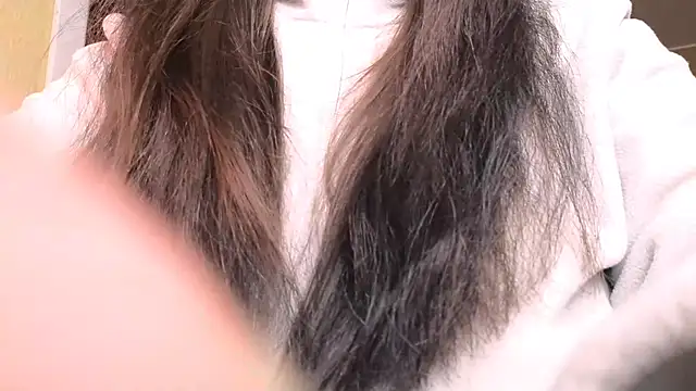 Snapshot of Erica_Wayne chatting on 01-05-25, 06:35 Erica Wayne online show from 01-05-25, 06:35