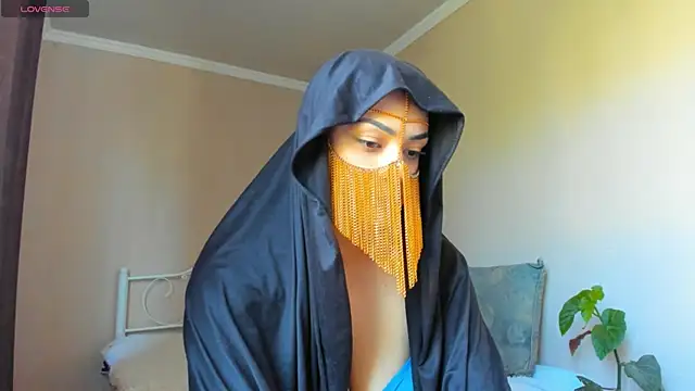 Snapshot of _cleopattra_ chatting on 09-27-25, 08:52 cleopattra online show from 09-27-25, 08:52