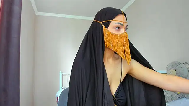 Snapshot of _cleopattra_ chatting on 05-11-26, 07:47 cleopattra online show from 05-11-26, 07:47
