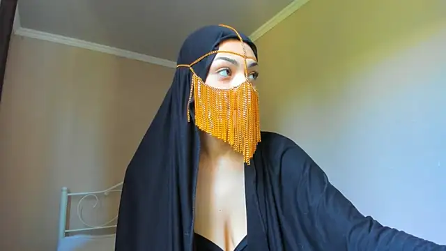 Snapshot of _cleopattra_ chatting on 05-16-26, 06:10 cleopattra online show from 05-16-26, 06:10