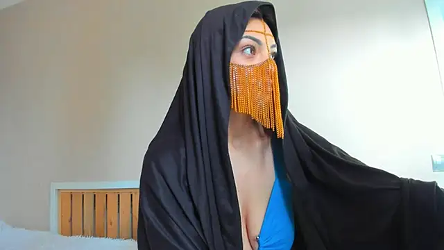 Snapshot of _cleopattra_ chatting on 05-31-26, 12:41 cleopattra online show from 05-31-26, 12:41