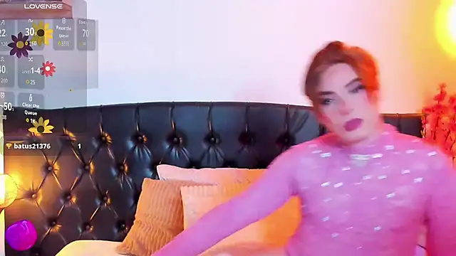 Snapshot of mike_blossom chatting on 09-08-25, 03:11 mike blossom online show from 09-08-25, 03:11