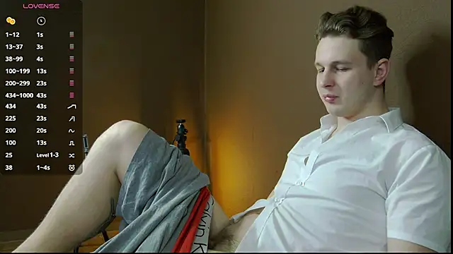 Snapshot of charlie_smiley chatting on 12-02-24, 11:18 charlie smiley online show from 12-02-24, 11:18