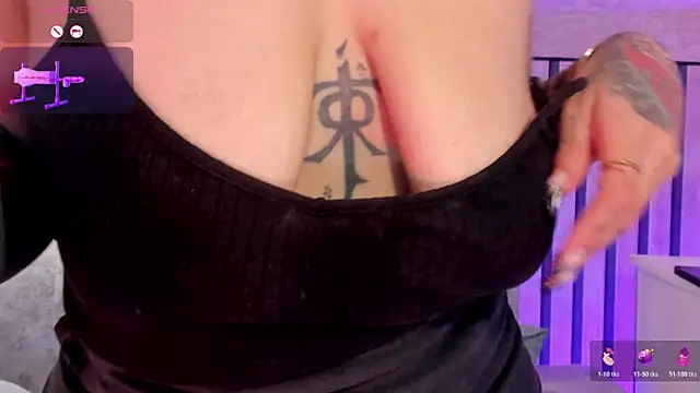 NinaInk online show from 04-19-26, 06:10
