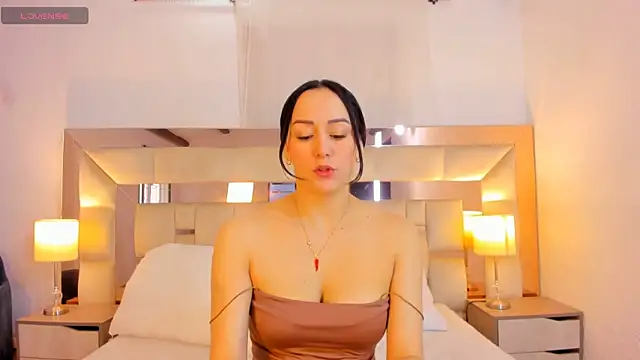 hazel ross tcw online show from 04-23-26, 02:19