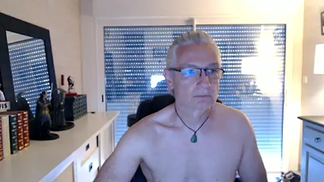 Goduleur69 online show from 05-26-26, 12:45