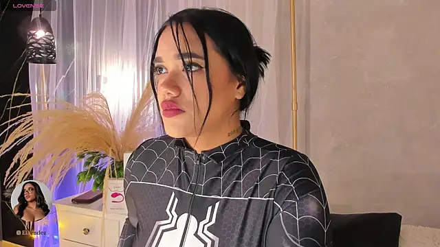 ElaEndez  online show from 01-25-25, 09:14