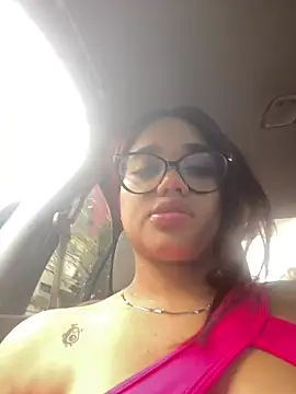 ElaEndez  online show from 01-26-25, 07:52