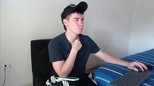 harry greg21 online show from 11-18-25, 02:32