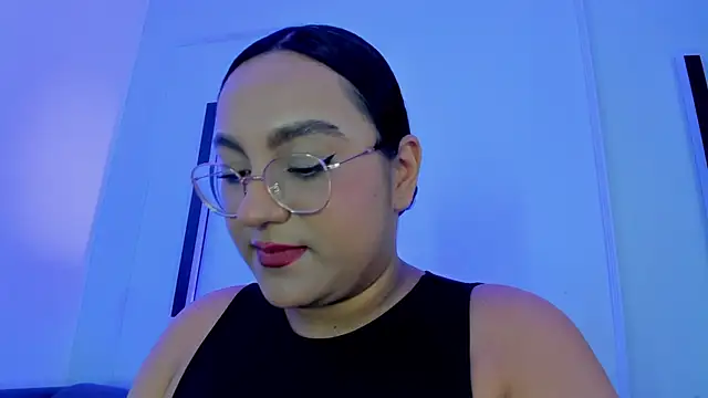 ellamontoya online show from 11-14-25, 01:10