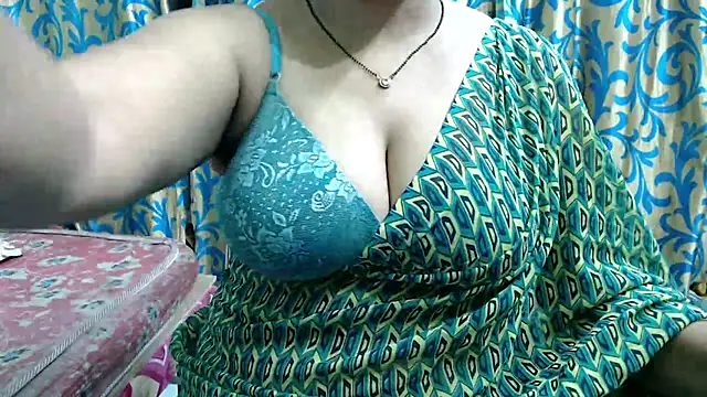 Snapshot of telugu-leka chatting on 07-03-26, 01:17 telugu-leka online show from 07-03-26, 01:17