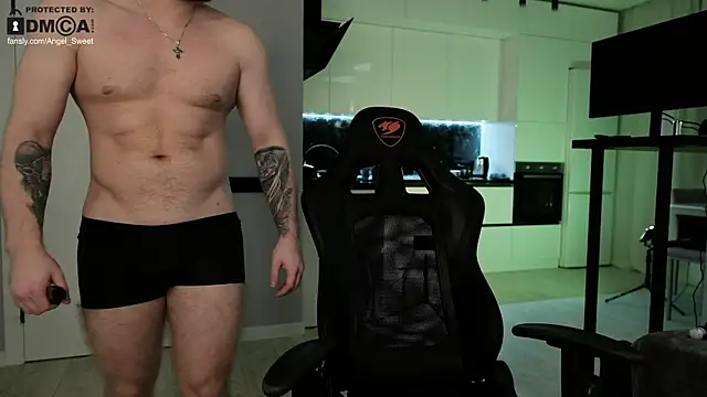 sweettooth21 online show from 09-15-25, 08:42