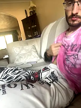 Snapshot of EE123458 chatting on 09-19-25, 02:07 EE123458 online show from 09-19-25, 02:07